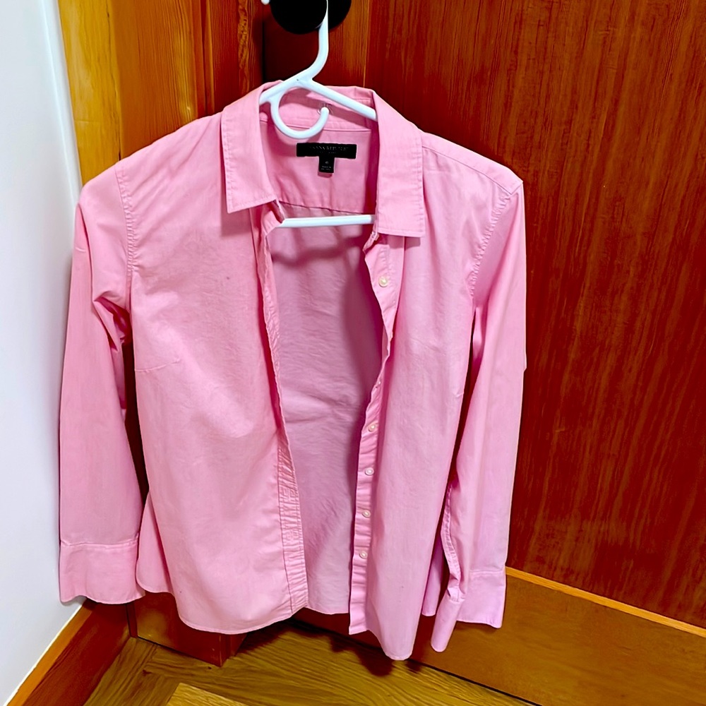 Banana republic button down women’s long sleeve Riley shirt Size 6.